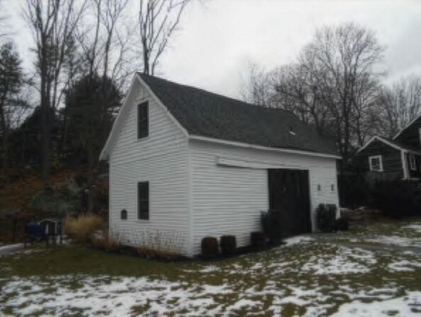 More Photos Of 613 Main St, Hingham Storefront For Sale