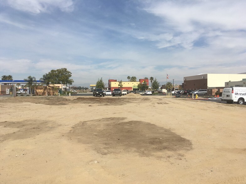 More Photos Of N Perris Blvd & Ramona Expy, Perris Land For Lease