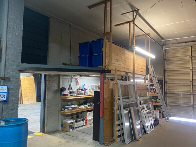 More Photos Of 301 N Washington Ave, Wellington General Retail For Sale