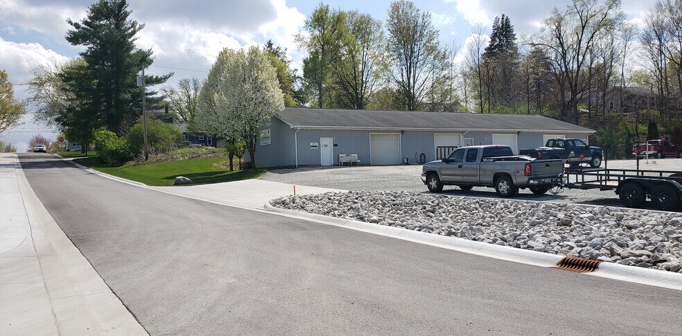 More Photos Of 121 Filbert St, New Carlisle Warehouse For Lease