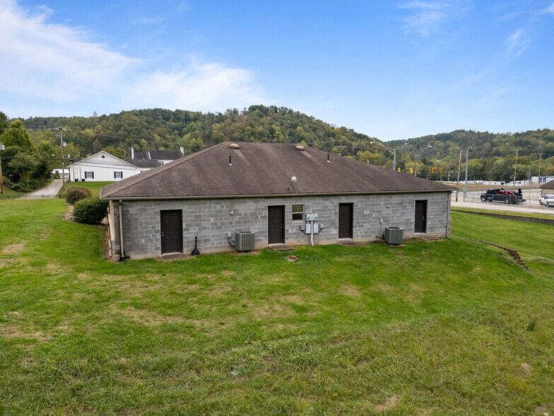 More Photos Of 14261 Route 60 West, Milton Medical For Sale