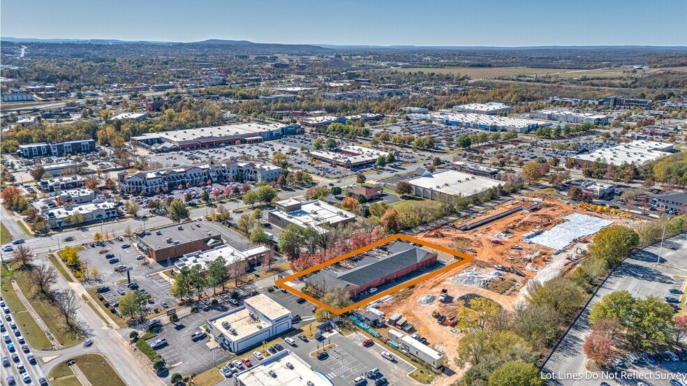 More Photos Of 4083 N Shiloh Dr, Fayetteville Office For Sale