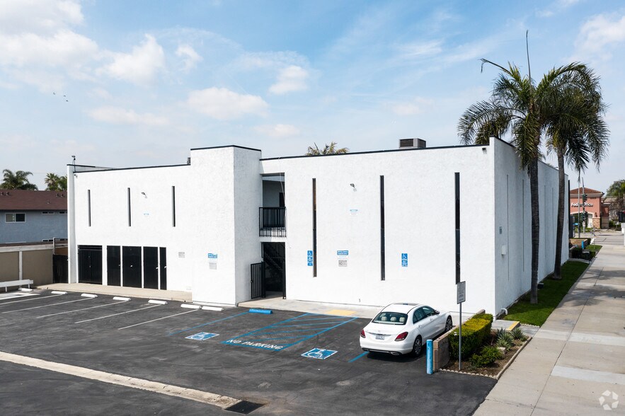 More Photos Of 12052 Imperial Hwy, Norwalk Medical For Lease