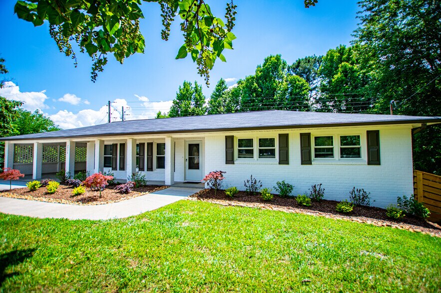 More Photos Of 2932 US-27, Buchanan Office For Sale