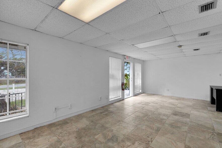 More Photos Of 21423 Overseas Hwy, Cudjoe Key Freestanding For Sale