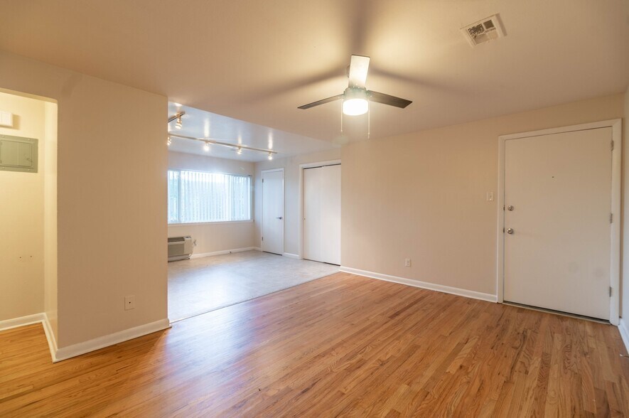 More Photos Of 5978 W 29th Ave, Edgewater Apartments For Sale