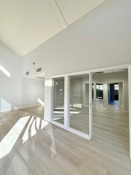 More Photos Of 4144 N 44th St, Phoenix Office For Lease