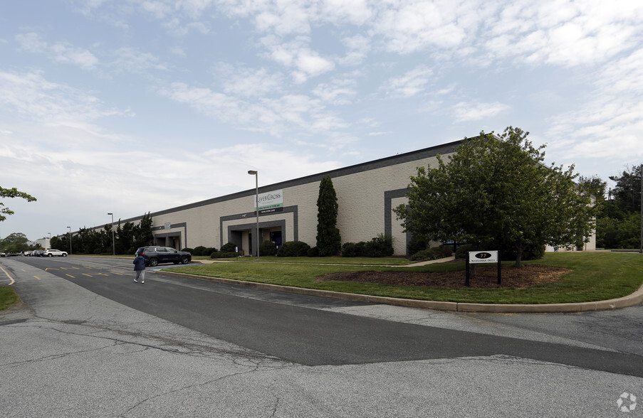 Primary Photo Of 77 McCullough Dr, New Castle Warehouse For Lease