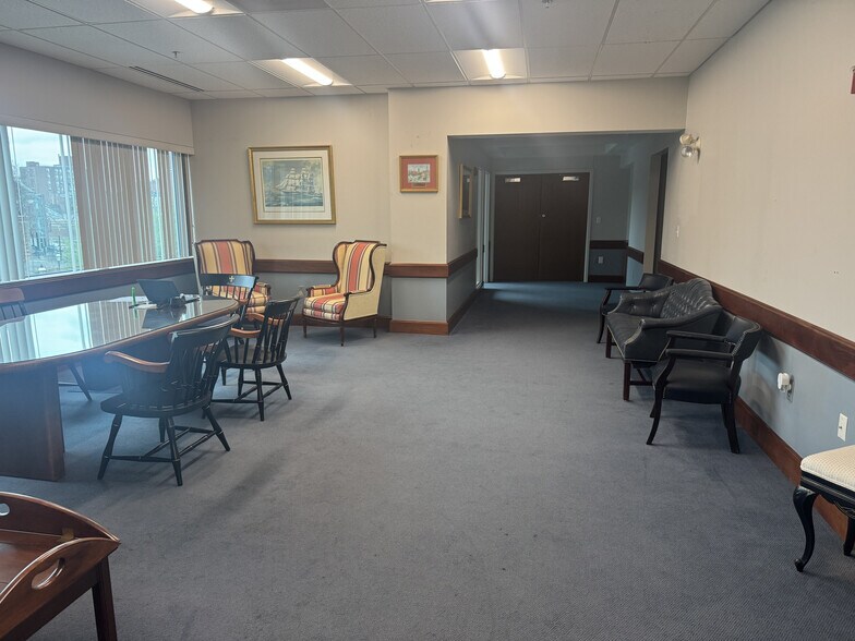 More Photos Of 10 George St, Lowell Medical For Lease