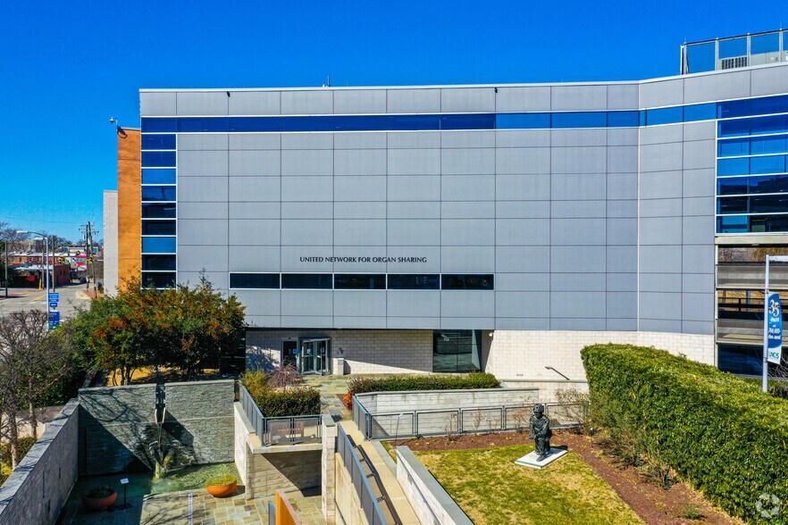 More Photos Of 700 N 4th St, Richmond Office For Lease