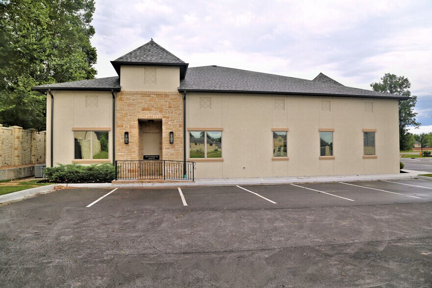 Primary Photo Of 11911 S Oxford Ave, Tulsa Medical For Lease