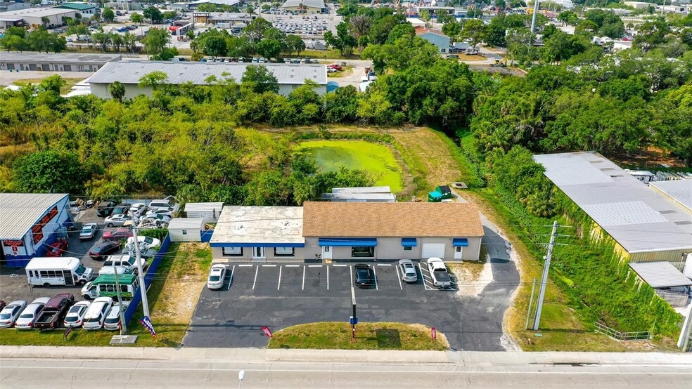 Primary Photo Of 2430 17th St, Sarasota Freestanding For Sale