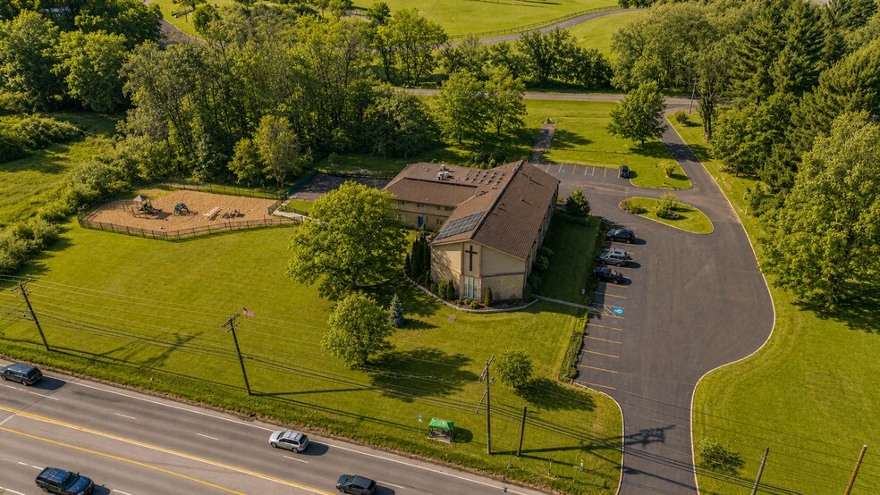 More Photos Of 68 Danbury Rd, New Milford Religious Facility For Lease