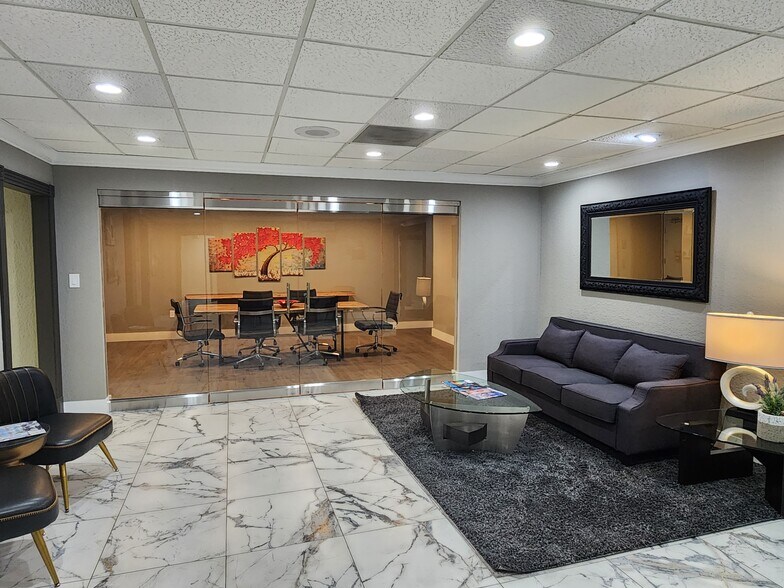 More Photos Of 3502 Henderson Blvd, Tampa Office For Lease