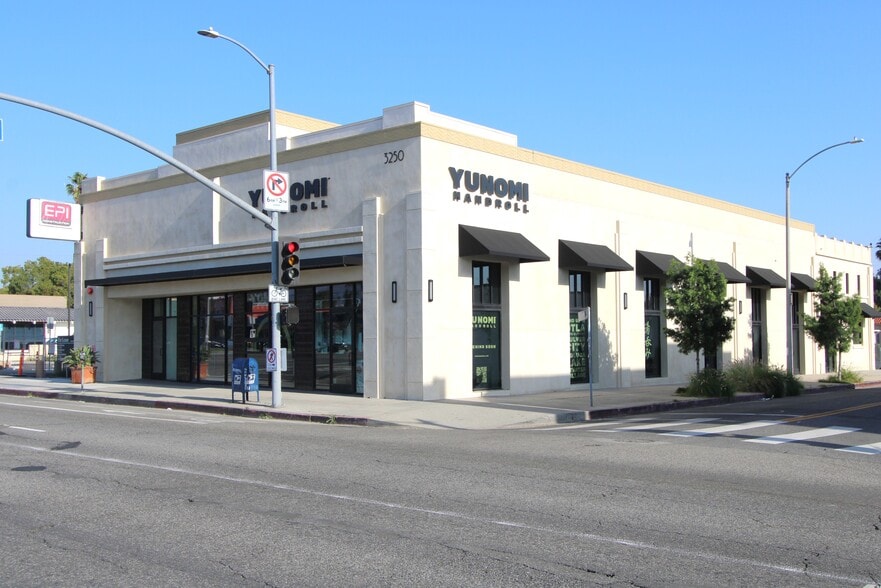 Primary Photo Of 3250 Glendale Blvd, Los Angeles Storefront Retail Office For Lease