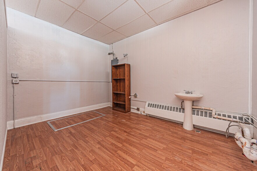More Photos Of 134 W 7th St, Walsenburg Office Residential For Sale