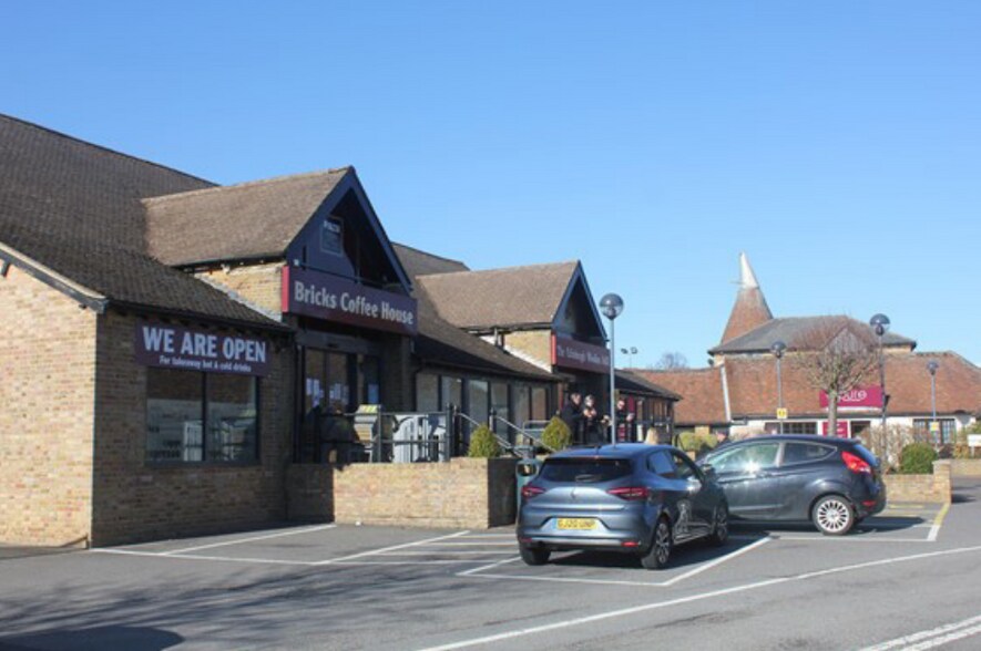 More Photos Of Bearsted Rd, Maidstone General Retail For Lease