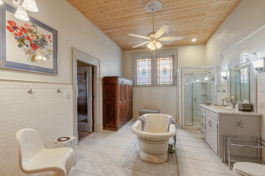 More Photos Of , Las Vegas Unknown For Sale