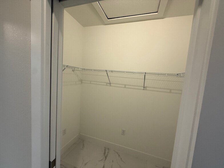 More Photos Of 14422 Chamberlain Blvd, Port Charlotte Multifamily For Sale