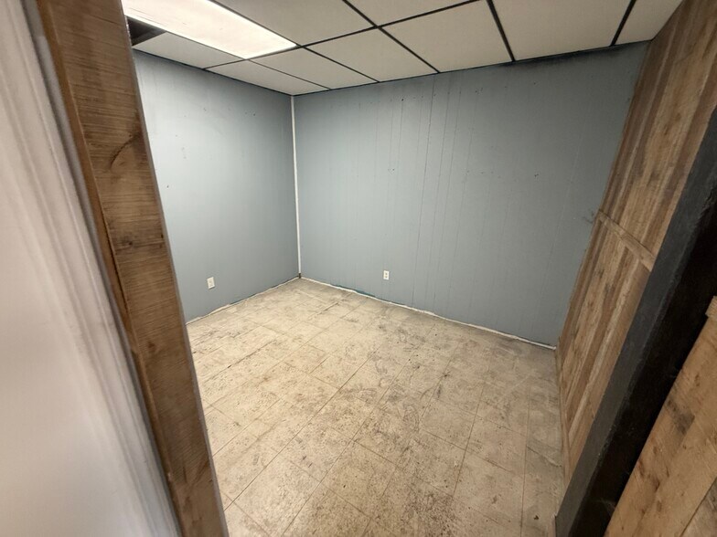 More Photos Of 528 S 8th St, Fernandina Beach Unknown For Lease