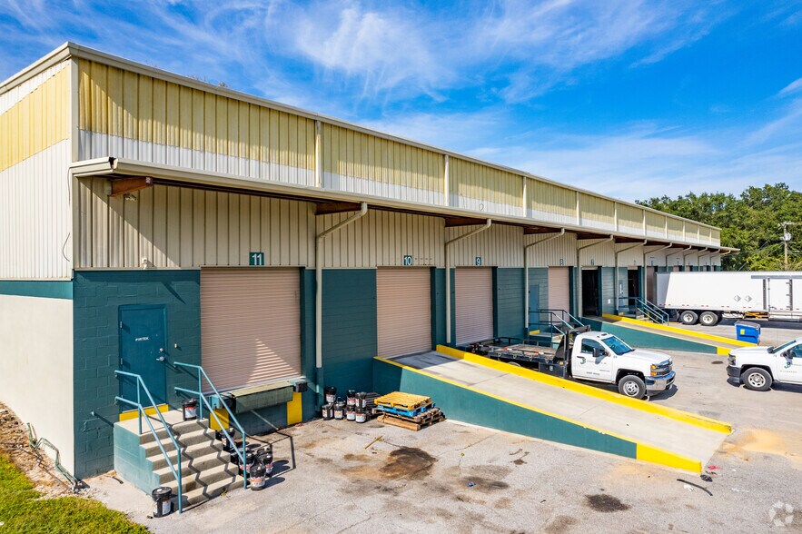 More Photos Of 4300 S Frontage Rd, Lakeland Warehouse For Lease