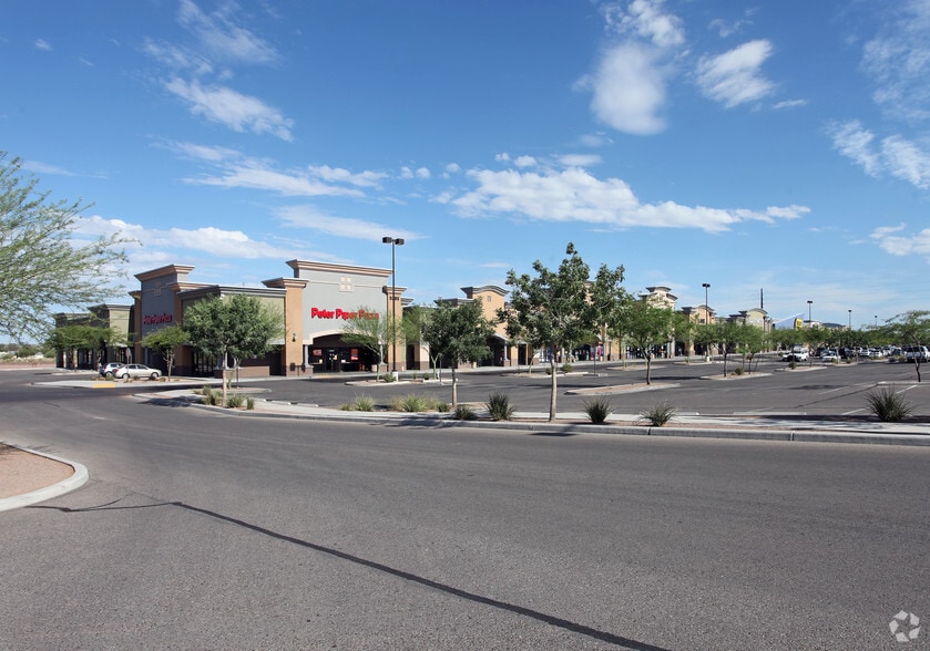 More Photos Of 5117-5515 S Calle Santa Cruz, Tucson Unknown For Lease