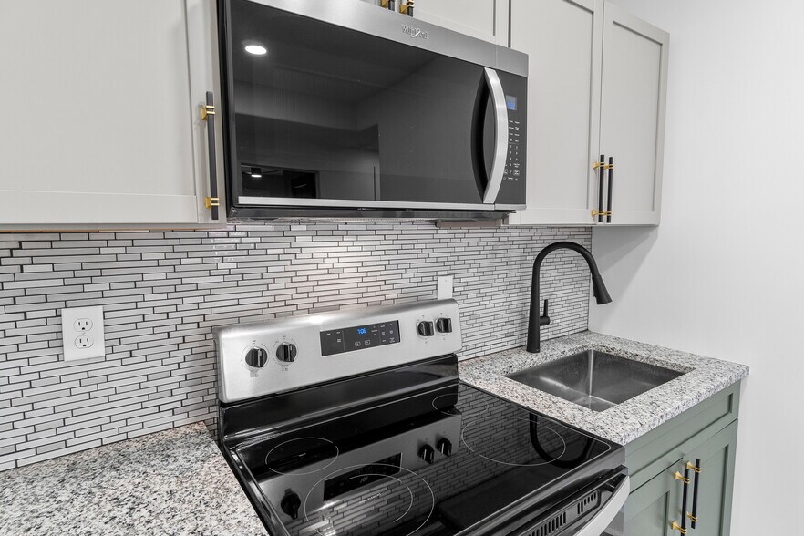 More Photos Of 530 E Burnett Ave, Louisville Multifamily For Sale