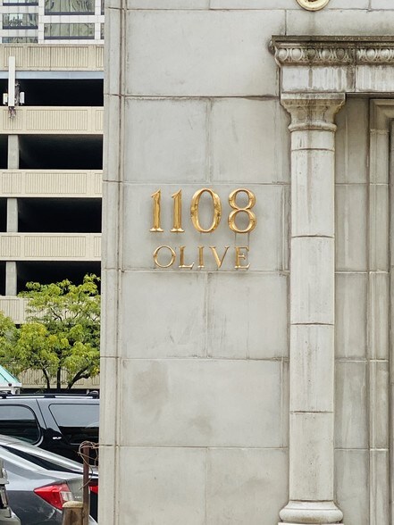 More Photos Of 1108 Olive St, Saint Louis Office For Sale