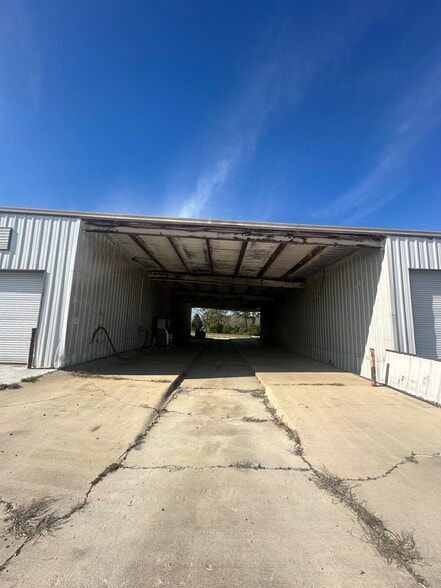 More Photos Of 3265 S Eufaula Ave, Eufaula Truck Stop For Sale
