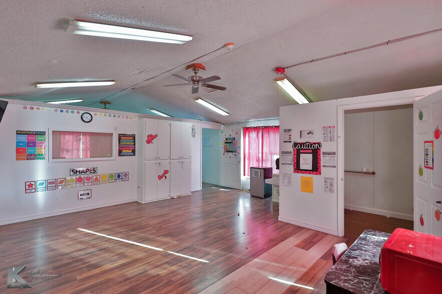 More Photos Of 6000 Buffalo Gap Rd, Abilene Daycare Center For Sale