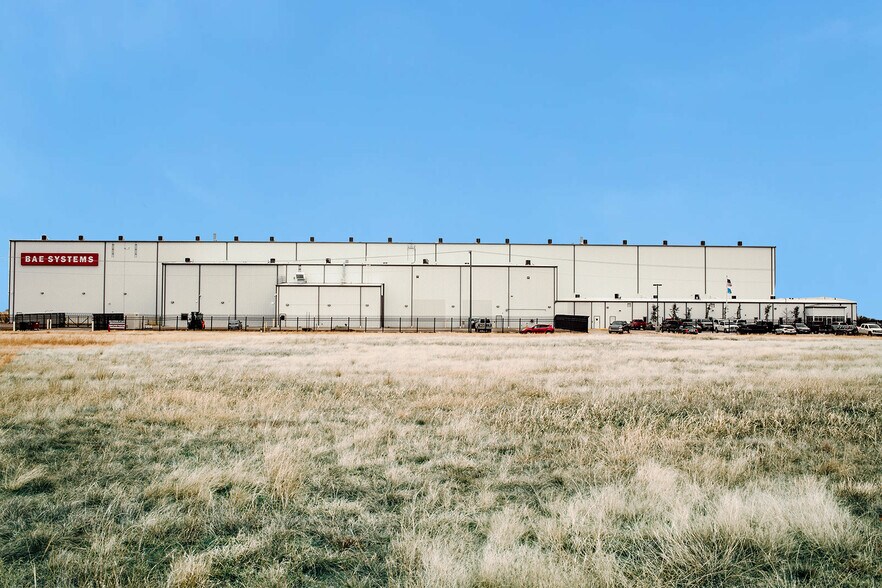 More Photos Of 200 Industrial Blvd, Elgin Manufacturing For Sale