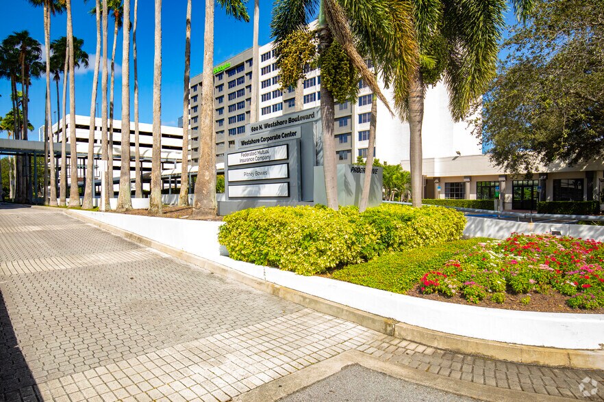 More Photos Of 600 N Westshore Blvd, Tampa Office For Lease