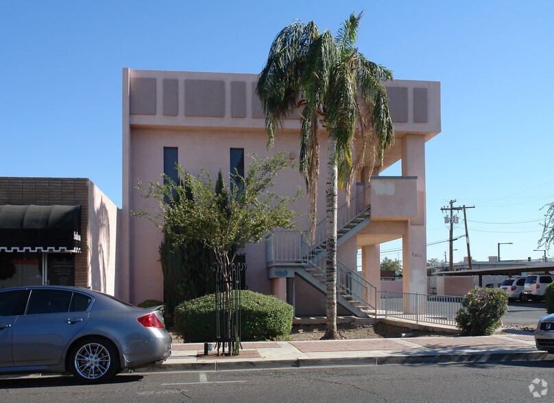 More Photos Of 7011 N 57th Ave, Glendale Office For Lease