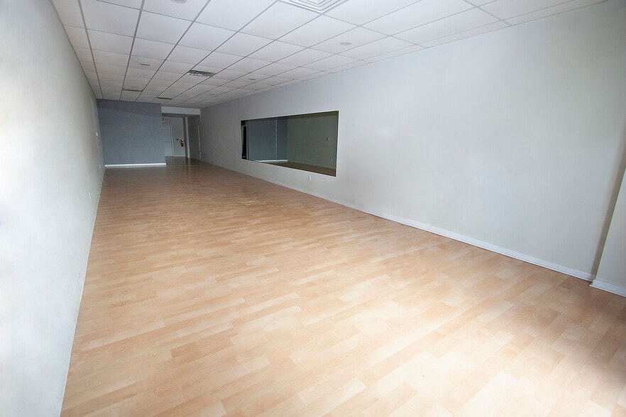 More Photos Of 2715 Buford Hwy, Duluth Storefront Retail Office For Sale