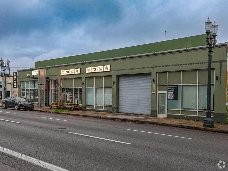 More Photos Of 1125 SE Grand Ave, Portland Restaurant For Lease