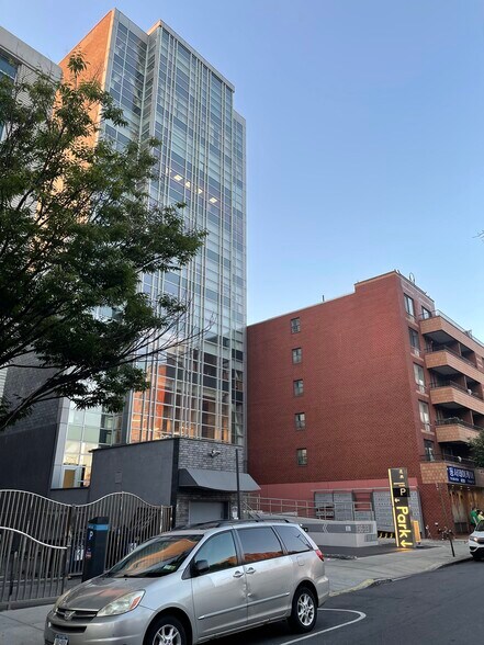 More Photos Of 136-33 37th Ave, Flushing Medical For Sale