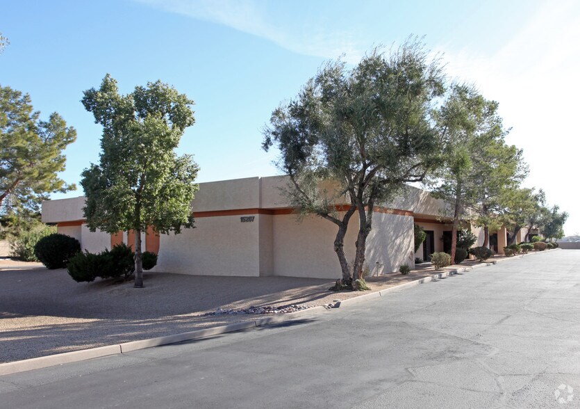 Primary Photo Of 15207 N 75th St, Scottsdale Light Distribution For Lease