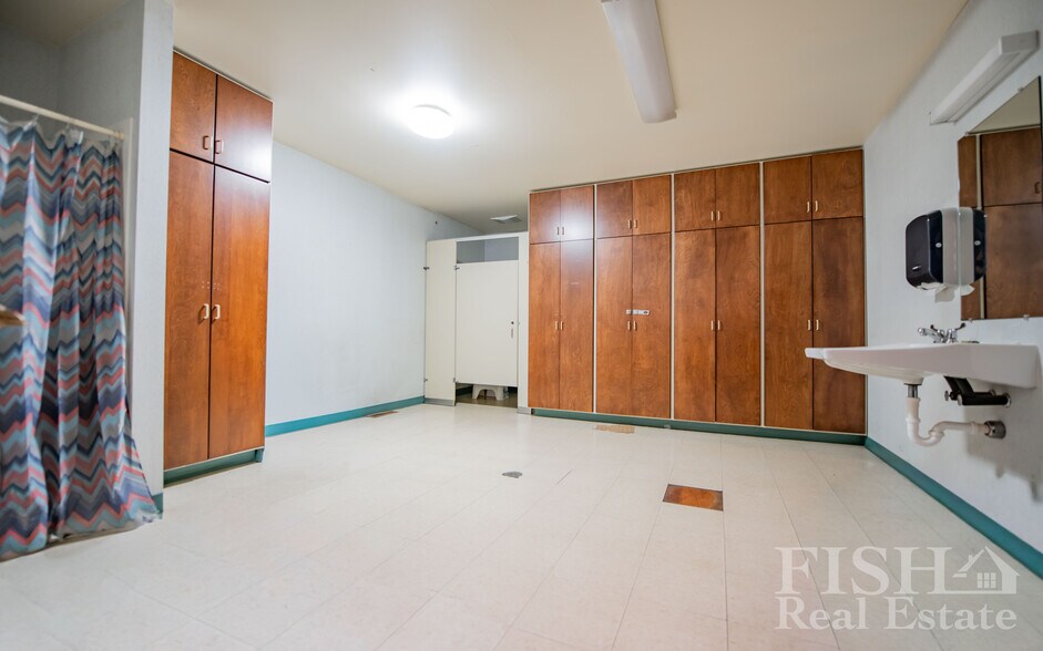 More Photos Of 7129 Nittany Valley Dr, Mill Hall Office For Lease
