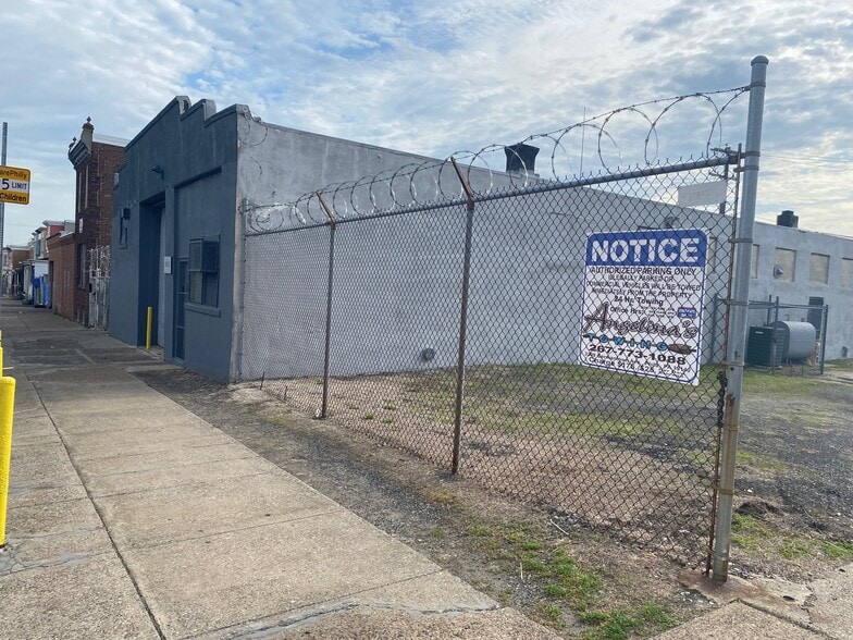 More Photos Of 4315 N 4th St, Philadelphia Warehouse For Sale