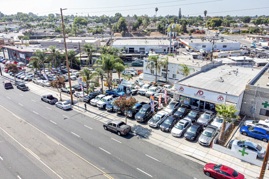 More Photos Of 13516 Telegraph Rd, Whittier Auto Repair For Sale