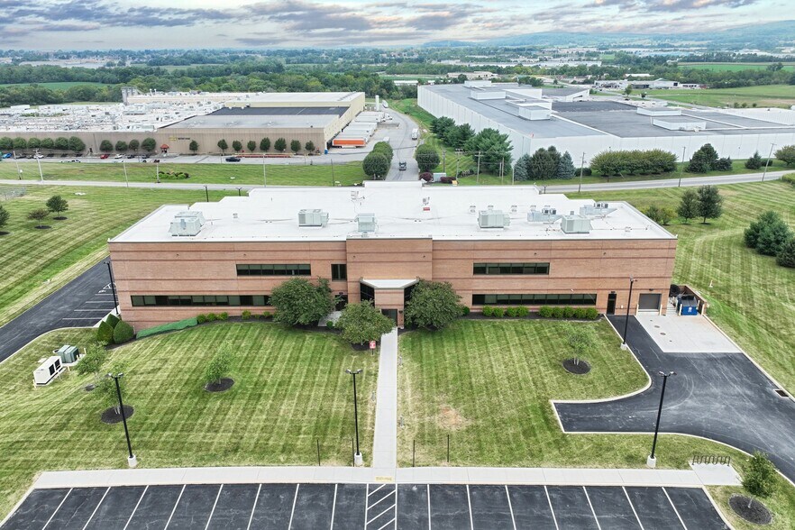 More Photos Of 1401 York St, Hanover Medical For Sale