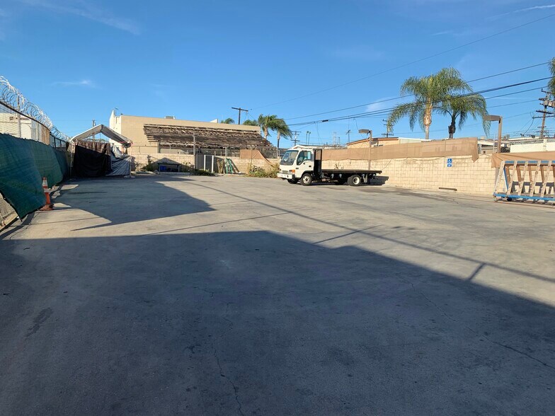 More Photos Of 1429 W 130th St, Gardena Warehouse For Lease