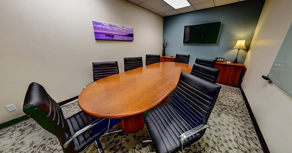 More Photos Of 19125 North Creek Pky, Bothell Coworking Space