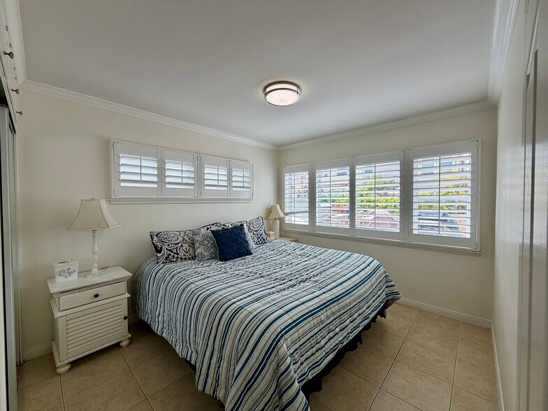 More Photos Of 71 19th St, Hermosa Beach Multifamily For Sale
