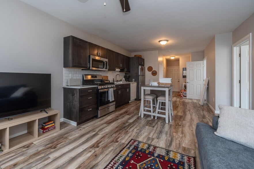 More Photos Of 666 Broadway, Kingston Storefront Retail Residential For Sale