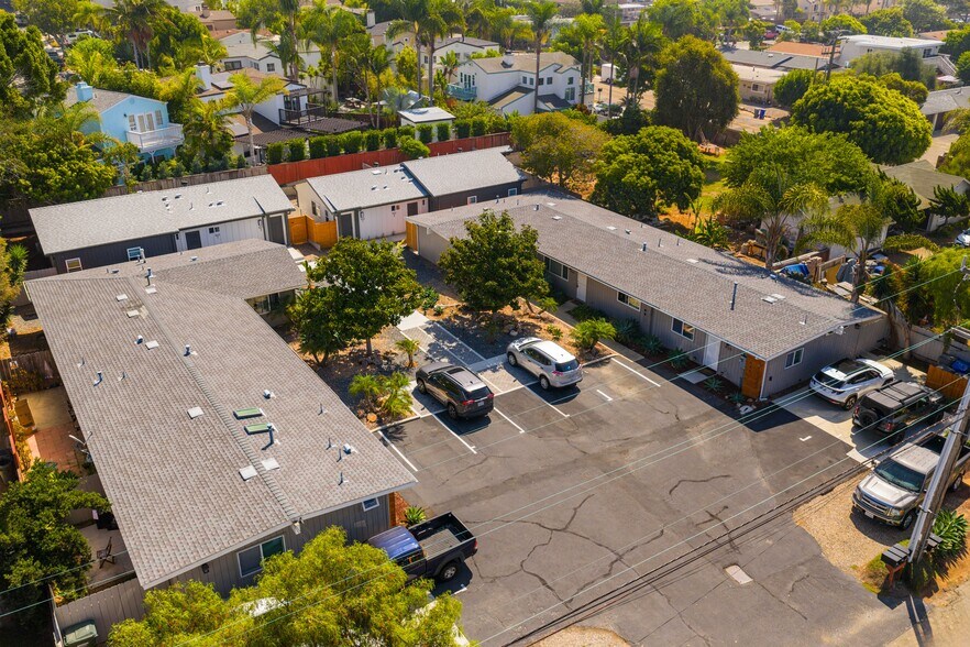More Photos Of 921-937 Regal Rd, Encinitas Apartments For Sale
