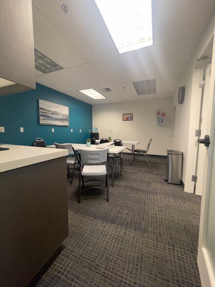 More Photos Of 707 E Tahquitz Canyon Way, Palm Springs Medical For Lease