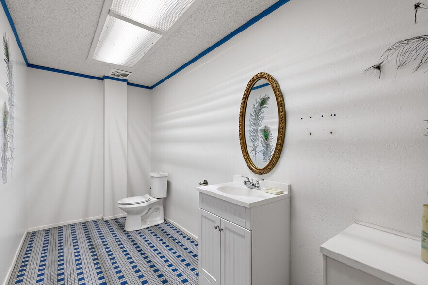 More Photos Of 4200 Henry S Grace Fwy, Wichita Falls Office For Lease