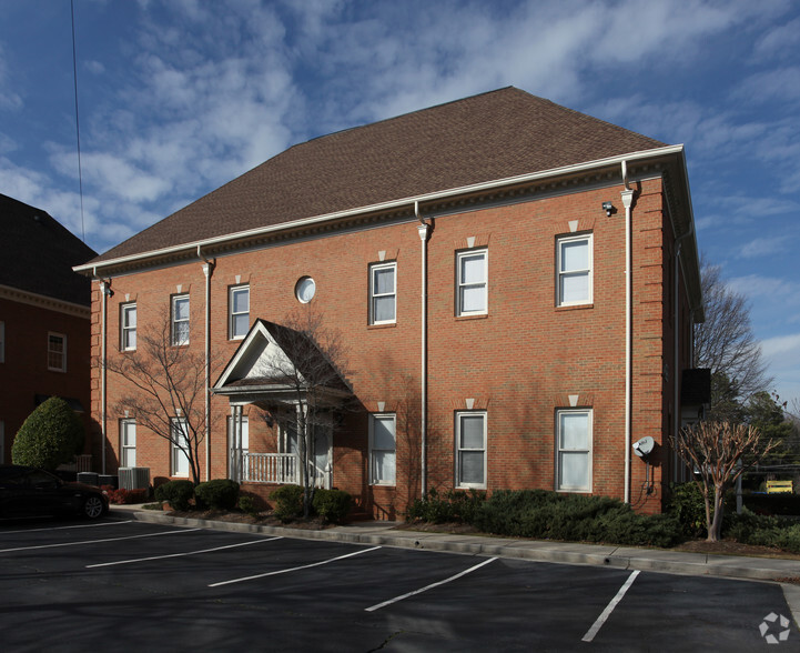 Primary Photo Of 2494 Jett Ferry Rd, Dunwoody Office For Lease