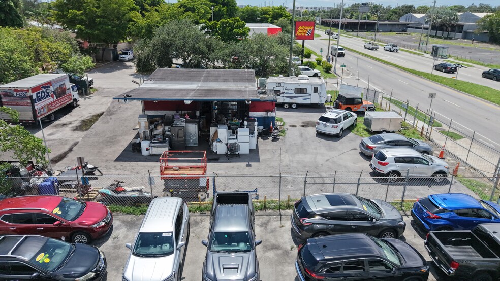 More Photos Of 9301 NW 27th Ave, Miami Auto Dealership For Sale